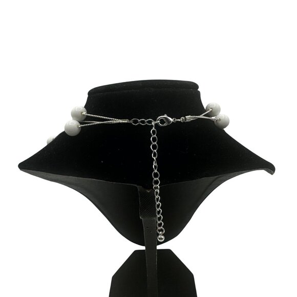 Elegant Multi-Strand White Beaded Necklace With Adjustable Silver Chain - Picture 4 of 4
